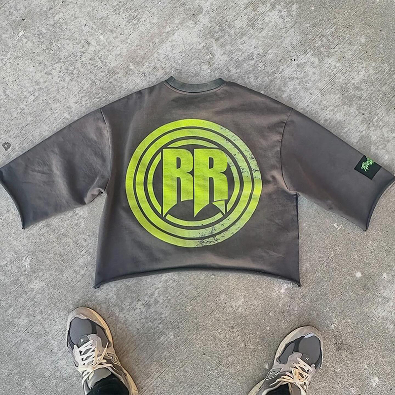 get your custom tailored t shirts made with perfect fit at hongfeng factory today.